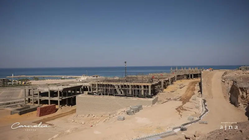 تطور الانشاءات في قرية كارنيليا